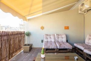 Holiday close to Acropolis 1