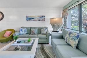 Edgewater Golf Villa 1409