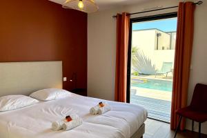 Villas Villa Rosemonde with swimming pool : photos des chambres