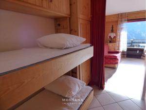 Studio rénové avec cabine - 26m² - 5 pers - Balcon exposé sud - Près skibus et remontées mécaniques - FR-1-458-125