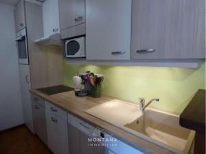 Appartements Appartement 2 pieces au centre du village - 4/6 personnes - FR-1-458-181 : photos des chambres