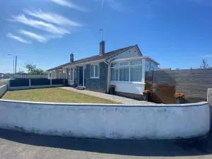 Cozy Coastal bungalow in Prestatyn - 普利斯坦丁