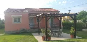 Villa Katerina Almyros - Perítheia