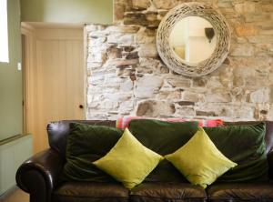 Old School House, Clifden