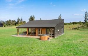 Stunning Home In Hjørring With Wifi