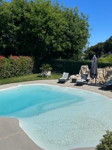 Duplex Oliveraie piscine au sel marin et parking