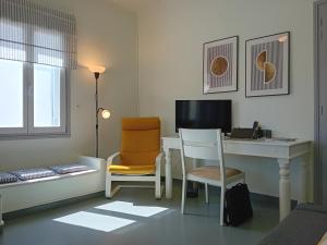 Ione Seaside Residence