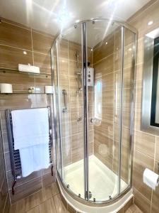 Hamish in ApartNest Auchterarder