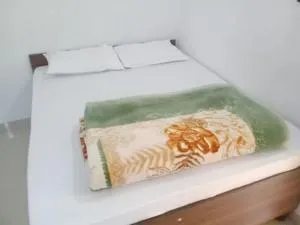 Hotel Trimurti, Rampur Kedarnath - Traowl India - Gaurikund