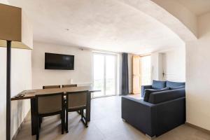 Appartements Appartement neuf, vue mer unique, piscine : photos des chambres
