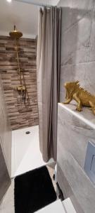 LES BOIS DE ZOLA entre Provence et Luberon