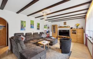 Gorgeous Apartment In Arrach With Wifi
