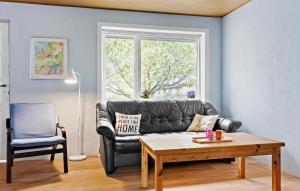 Gorgeous Apartment In Nørre Asmindrup