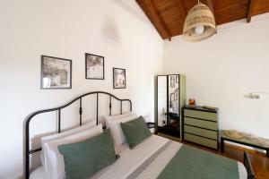 liofito village house