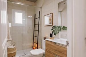 Hemba - 3 bedroom and balcony in Gracia