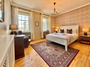 St Johns Jailhouse by the Castle - Cambusbarron