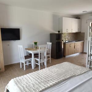 Eva & Resul apartments