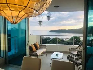06F Resort Breathtaking Ocean Views Panama Canal - Veracruz