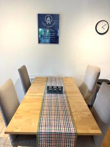 Casa di Qeis a double bedroom ground floor flat with free parking