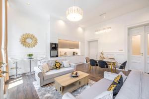 High-end Luxurious Quentin Residence in the Heart of Budapest