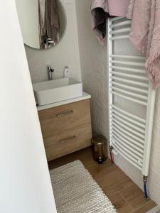 belle maison avec piscine chauffée sans vis-à-vis