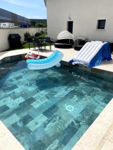 Maisons de vacances belle maison avec piscine chauffee sans vis-a-vis : photos des chambres