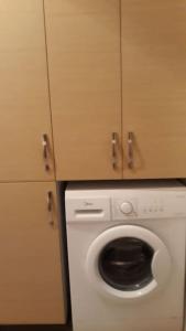 Beach view apartment in center Saranda