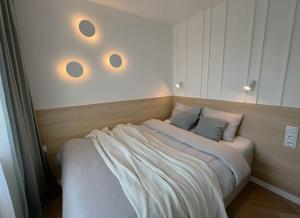 Just Stay Apartments Cityscape by the Sea