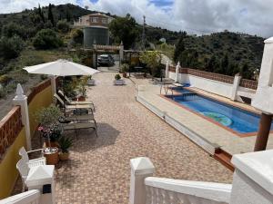 Villa Melín breathtaking views,private heated pool