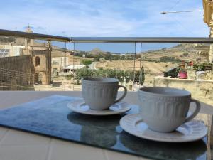 Al-Andalus, Chic Central Rooms