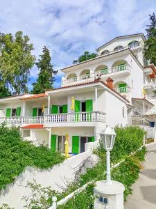 Pavlina's Achladies Apartments - 瓦西里亚斯