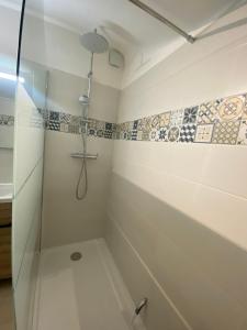 Maisons de vacances Maison de village Courthezon : photos des chambres