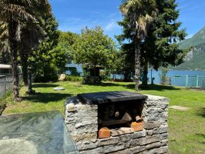 Al Piccolo Pontile Como lake