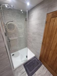 The Priory - 1 mile from Ramside Hall Hotel Spa and Golf & A1