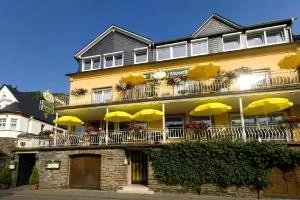 Hotel Weinhaus Moselblick - Zell an der Mosel