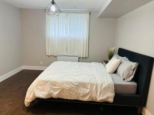 Urban Retreat - 2 Bedroom, 3 Beds, 6 Guests, Free Parking