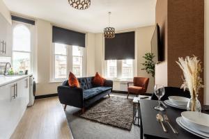 Crown Street Aparthotel