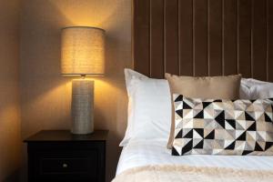 Crown Street Aparthotel