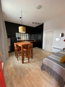 Appartements Soulac - hyper centre et plage : photos des chambres