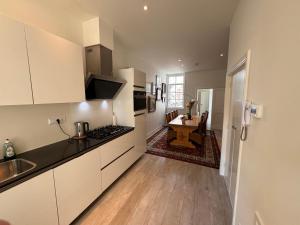 Luxury House With 2 Private Independent Studios 120 m2 Near LEIDSEPLEIN CITY CENTRE AMSTERDAM - Paid Parking Possibilities Nearby