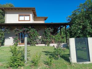 Casa Jasmim Manga Rosa