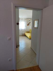 Apartments MARKO-Sevid-20m from the beach