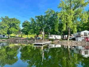 Lake Victoria Resort - Ottertail