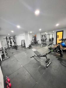 Perfect Location Studio W-Pool & Lrg Balcony Rose