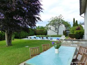 Maisons de vacances Grande maison contemporaine avec piscine privee, proche lac, randonnees et activites de loisirs - FR-1-489-134 : photos des chambres