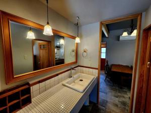 旧と新の出会いー琉球古民家 蒼