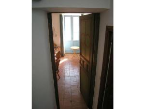 Maisons de vacances Ancien Cafe with roof terrace and balcony : photos des chambres
