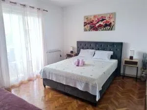 Studio Apartman Antonia - Miočić