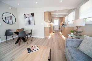 La Jolla Windansea Luxury Cottage