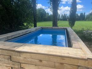 Maisons de vacances Mazet au pied des Alpilles, avec Piscine & Petanque : photos des chambres
